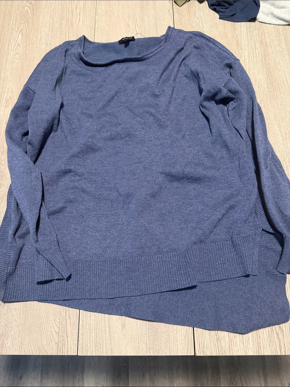 Verve Ami Soft Heather Navy Scoopneck Pullover